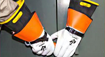 Rubber Insulating Gloves