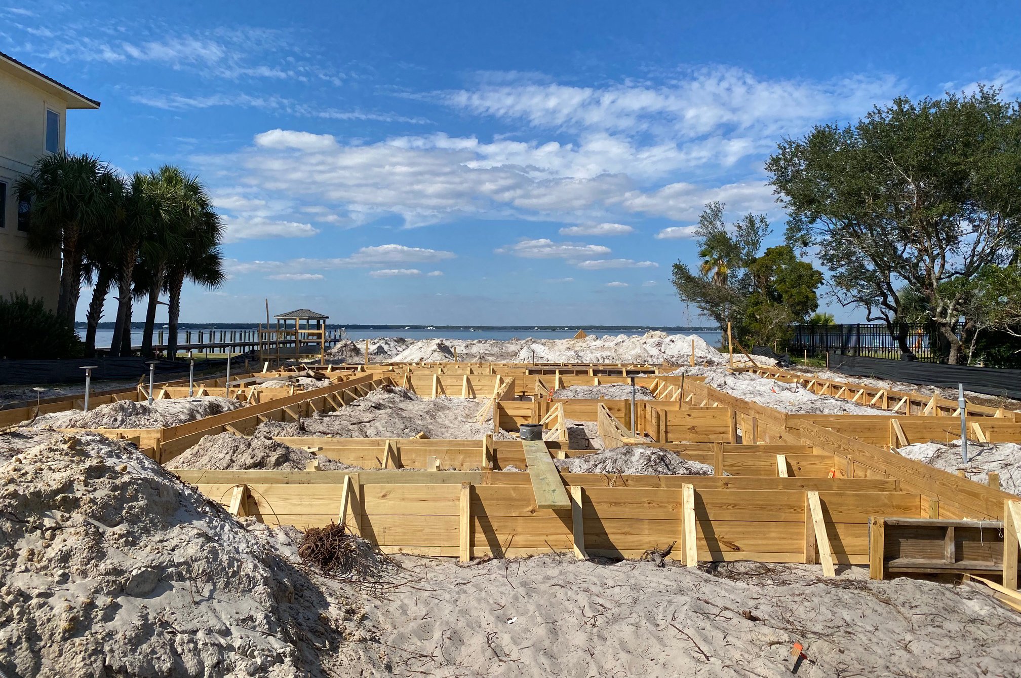 beach home foundation