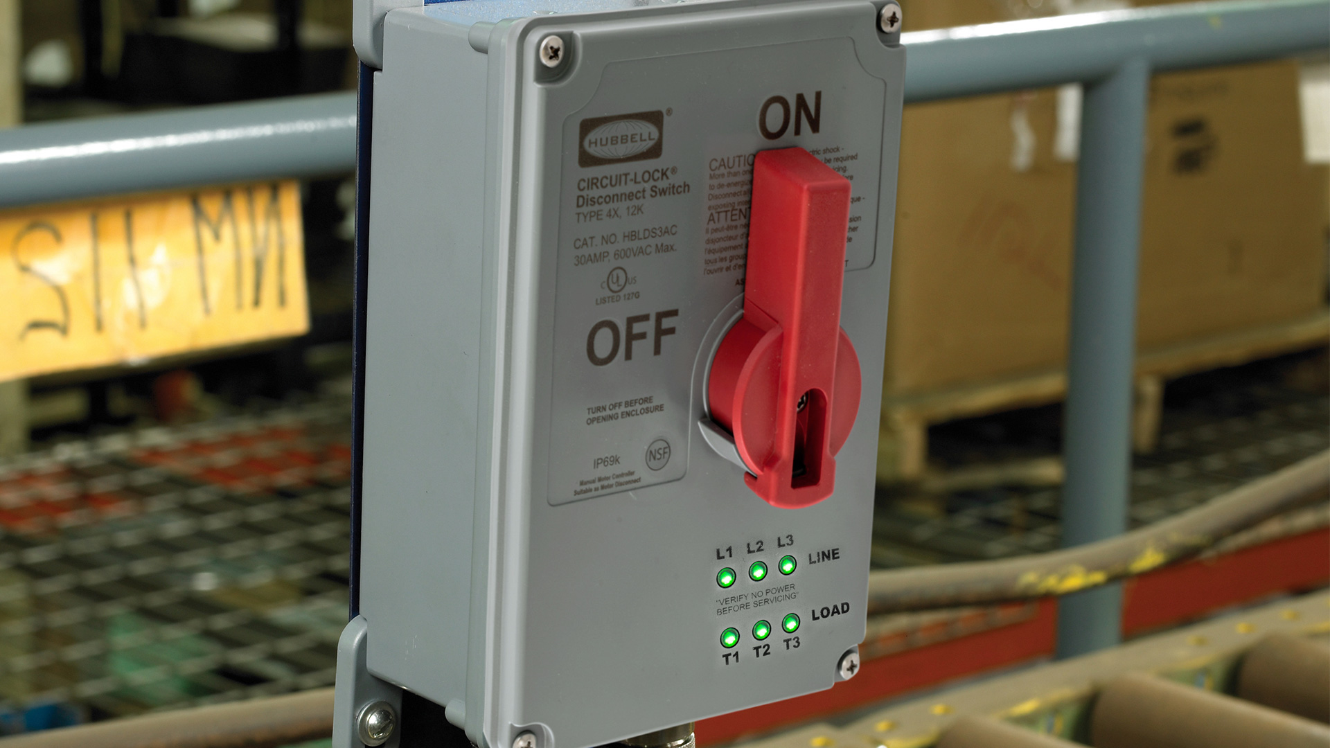 Check the electrical status of our Circuit-Lock® Disconnect Switches without removing the cover